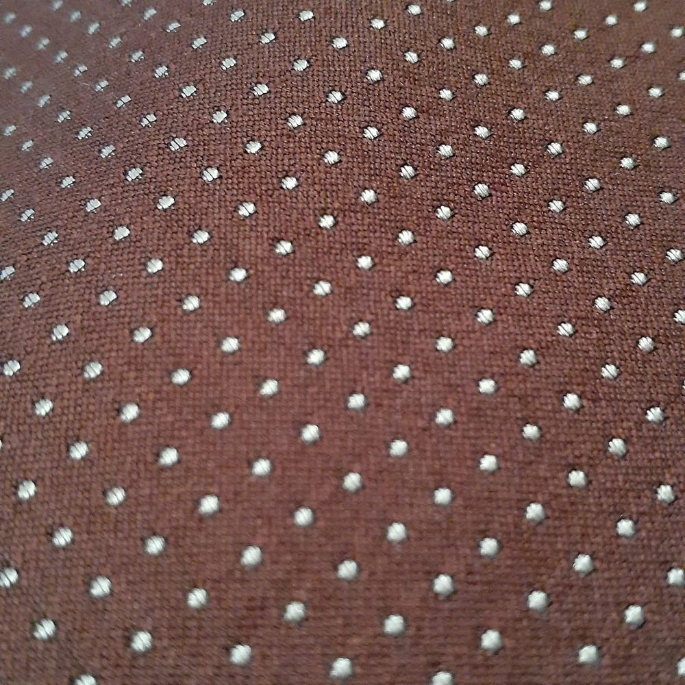 NEW Ventura TOM JAMES MEN'S NECKTIE